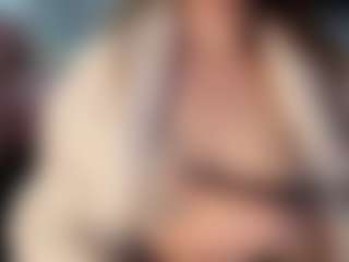 Hornyyyyyy.Wet.Voyeur.Momyyyy's Live Sex Cam Show