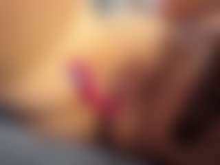 Live cam show with Hornyyyyyy.Wet.Voyeur.Momyyyy - Bikini on TottyGirls