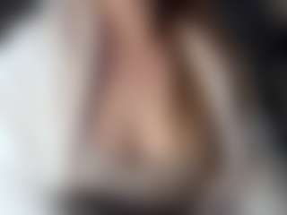 Hornyyyyyy.Wet.Voyeur.Momyyyy's Live Sex Cam Show