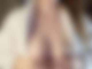 Live cam show with Hornyyyyyy.Wet.Voyeur.Momyyyy - Amateur MILF on TeamSkeetLive