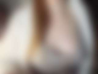 Hornyyyyyy.Wet.Voyeur.Momyyyy's Live Sex Cam Show