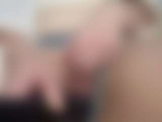 Hornyyyyyy.Wet.Voyeur.Momyyyy MILF webcam performer live streaming