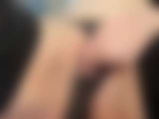 Hornyyyyyy.Wet.Voyeur.Momyyyy MILF webcam performer live streaming