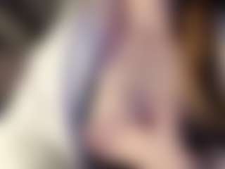 Live cam show with Hornyyyyyy.Wet.Voyeur.Momyyyy - HD on Camsoda
