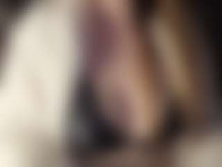 Hornyyyyyy.Wet.Voyeur.Momyyyy's Live Sex Cam Show