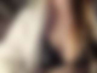Live cam show with Hornyyyyyy.Wet.Voyeur.Momyyyy - Anal MILF on madthumbs