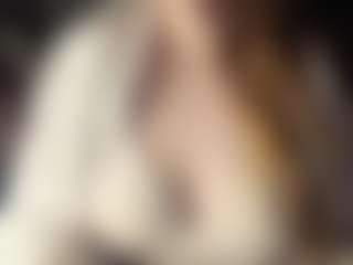 Live cam show with Hornyyyyyy.Wet.Voyeur.Momyyyy - Petite on hotwifechat.live