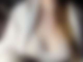 Live cam show with Hornyyyyyy.Wet.Voyeur.Momyyyy - Skinny MILF on CamSextacy
