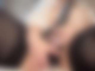 Hornyyyyyy.Wet.Voyeur.Momyyyy's Live Sex Cam Show