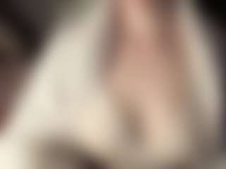Hornyyyyyy.Wet.Voyeur.Momyyyy's Live Sex Cam Show