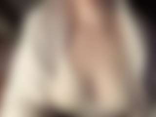 Hornyyyyyy.Wet.Voyeur.Momyyyy's Live Sex Cam Show