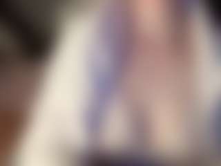 Hornyyyyyy.Wet.Voyeur.Momyyyy's Live Sex Cam Show