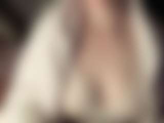 Hornyyyyyy.Wet.Voyeur.Momyyyy's Live Sex Cam Show