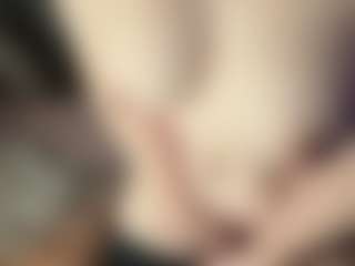 Cam Show en direct de Hornyyyyyy.Wet.Voyeur.Momyyyy