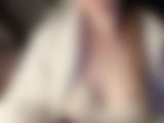 Live cam show with Hornyyyyyy.Wet.Voyeur.Momyyyy - Green Eyes on Camsoda