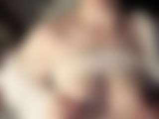 Hornyyyyyy.Wet.Voyeur.Momyyyy's Live Sex Cam Show