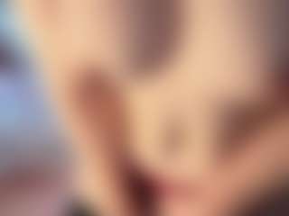 Hornyyyyyy.Wet.Voyeur.Momyyyy's Live Sex Cam Show