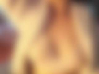 Hornyyyyyy.Wet.Voyeur.Momyyyy's Live Sex Cam Show