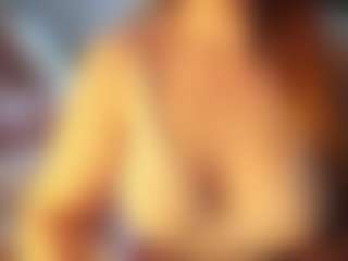 Hornyyyyyy.Wet.Voyeur.Momyyyy's Live Sex Cam Show