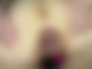 Live cam show with Hornyyyyyy.Wet.Voyeur.Momyyyy - Fetish on Camsoda