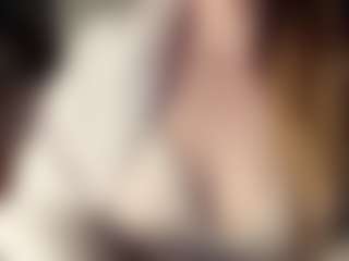 Live cam show with Hornyyyyyy.Wet.Voyeur.Momyyyy - Fetish on Camsoda