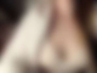 Live cam show with Hornyyyyyy.Wet.Voyeur.Momyyyy - Middle Aged on Camsoda