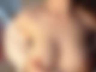 Hornyyyyyy.Wet.Voyeur.Momyyyy's Live Sex Cam Show