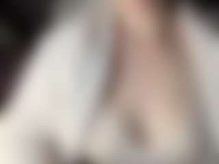 Live cam show with Hornyyyyyy.Wet.Voyeur.Momyyyy - Control on Camsoda