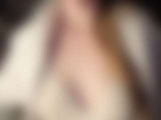 Hornyyyyyy.Wet.Voyeur.Momyyyy's Live Sex Cam Show