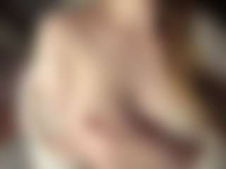 Hornyyyyyy.Wet.Voyeur.Momyyyy's Live Sex Cam Show