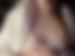 Hornyyyyyy.Wet.Voyeur.Momyyyy's Live Sex Cam Show