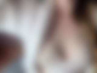 Hornyyyyyy.Wet.Voyeur.Momyyyy MILF webcam performer live streaming