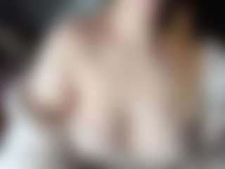 Hornyyyyyy.Wet.Voyeur.Momyyyy's Live Sex Cam Show