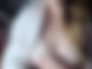 Live cam show with Hornyyyyyy.Wet.Voyeur.Momyyyy - Middle Aged on Camsoda