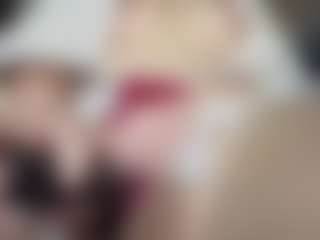 Live cam show with Hornyyyyyy.Wet.Voyeur.Momyyyy - Tease on Camsoda