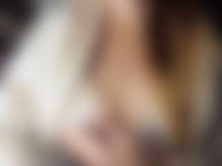 Hornyyyyyy.Wet.Voyeur.Momyyyy's Live Sex Cam Show