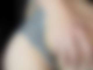 Hornyyyyyy.Wet.Voyeur.Momyyyy's Live Sex Cam Show