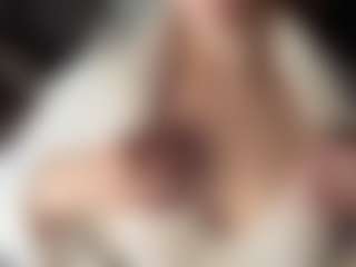 Hornyyyyyy.Wet.Voyeur.Momyyyy MILF webcam performer live streaming