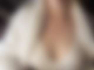 Live-sekscamshow van Hornyyyyyy.Wet.Voyeur.Momyyyy