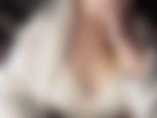Hornyyyyyy.Wet.Voyeur.Momyyyy's Live Sex Cam Show
