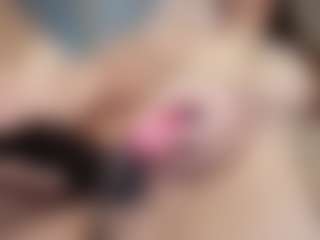 Hornyyyyyy.Wet.Voyeur.Momyyyy's Live Sex Cam Show