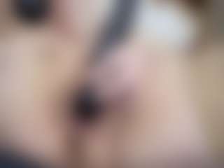 Hornyyyyyy.Wet.Voyeur.Momyyyy's Live Sex Cam Show
