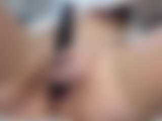 Hornyyyyyy.Wet.Voyeur.Momyyyy's Live Sex Cam Show