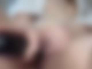 Hornyyyyyy.Wet.Voyeur.Momyyyy's Live Sex Cam Show