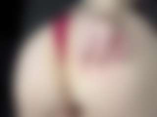 Hornyyyyyy.Wet.Voyeur.Momyyyy's Live Sex Cam Show