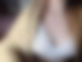 Hornyyyyyy.Wet.Voyeur.Momyyyy's Live Sex Cam Show
