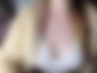 Live cam show with Hornyyyyyy.Wet.Voyeur.Momyyyy - Average on CamClone