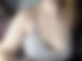 Hornyyyyyy.Wet.Voyeur.Momyyyy MILF webcam performer live streaming