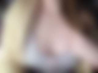 Hornyyyyyy.Wet.Voyeur.Momyyyy's Live Sex Cam Show
