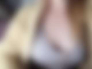 Hornyyyyyy.Wet.Voyeur.Momyyyy's Live Sex Cam Show